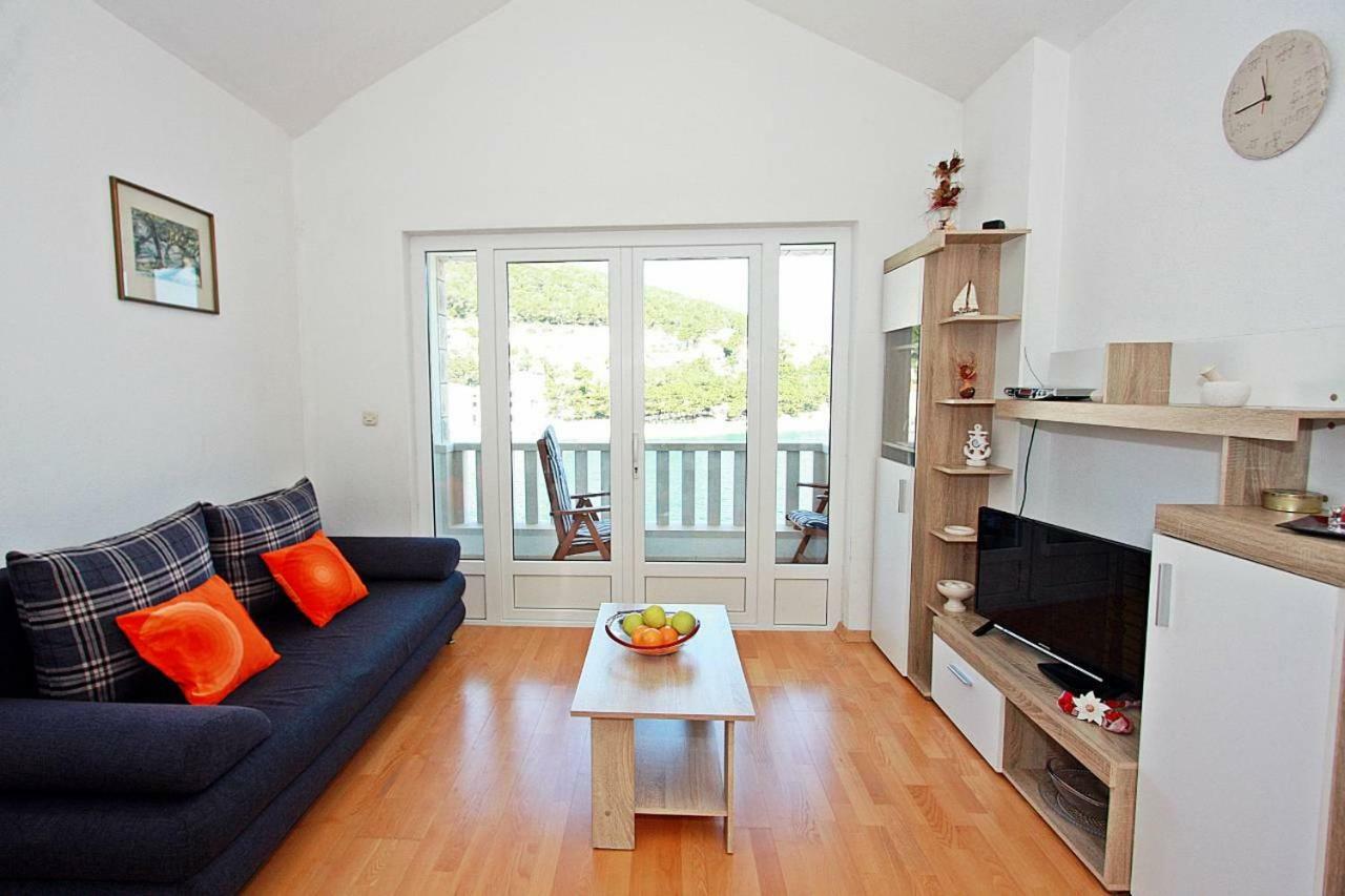 פוצ'ישצ'ה Apartmani Nila מראה חיצוני תמונה