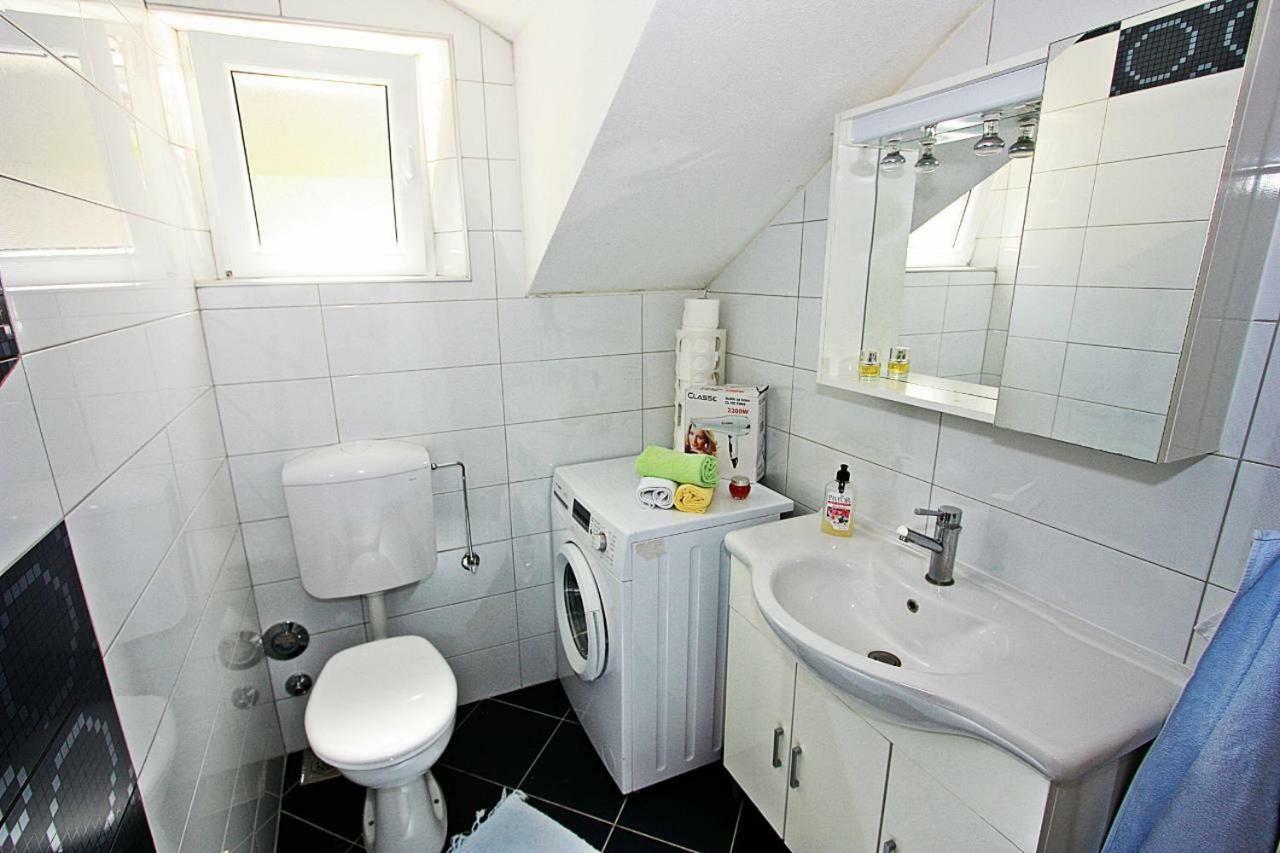 פוצ'ישצ'ה Apartmani Nila מראה חיצוני תמונה