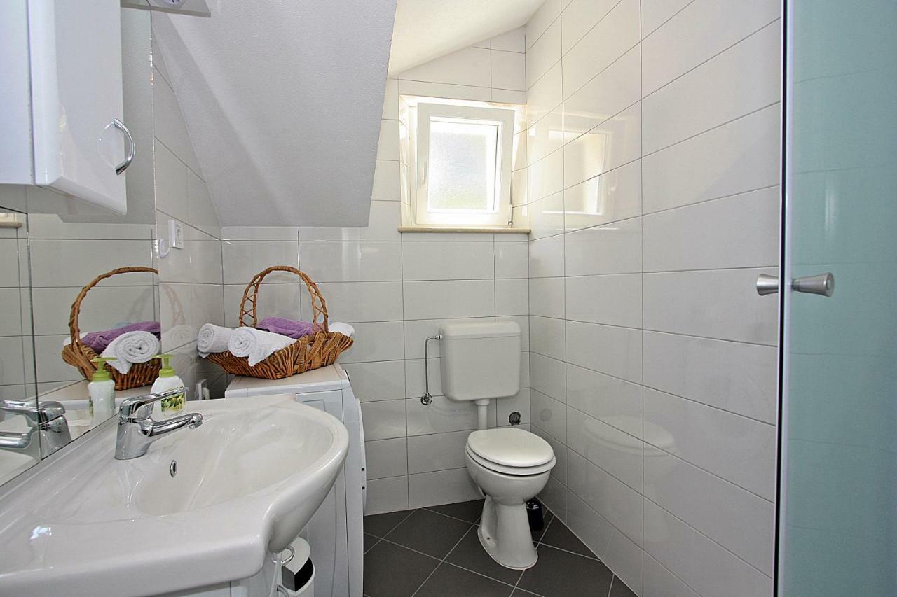 פוצ'ישצ'ה Apartmani Nila מראה חיצוני תמונה