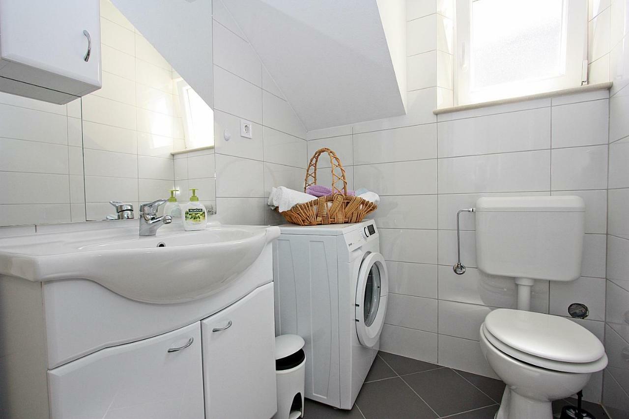 פוצ'ישצ'ה Apartmani Nila מראה חיצוני תמונה